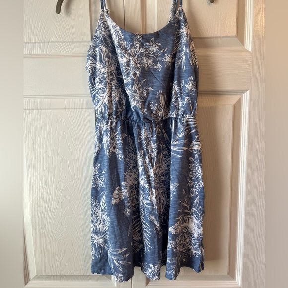Old Navy Dresses & Skirts - Old Navy Tropical Sun Dress